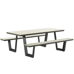 Bell Picknick Set - image 1