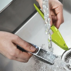 JJ EASY PRESS GARLIC CRUSHER - image 5