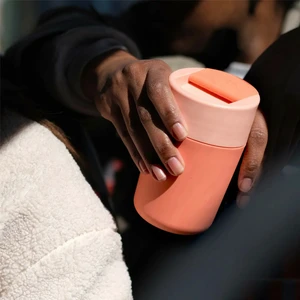 JJ SIPP TRAVEL MUG 340ML CORAL - image 3