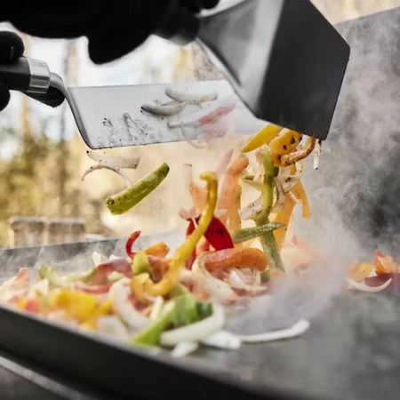 Weber Slate GPD 76cm - image 3